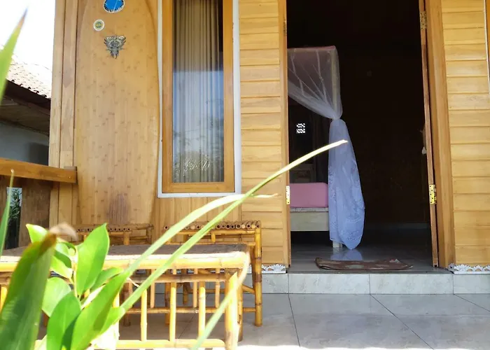 Friend House Surfcamp Maison d'hôtes Airsatang